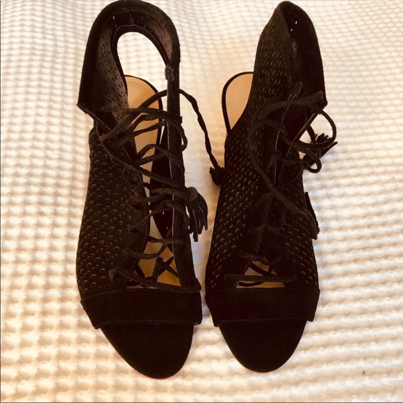 SOLD.  Marc Fisher| Black block heal lace up sandal - Picture 2 of 8